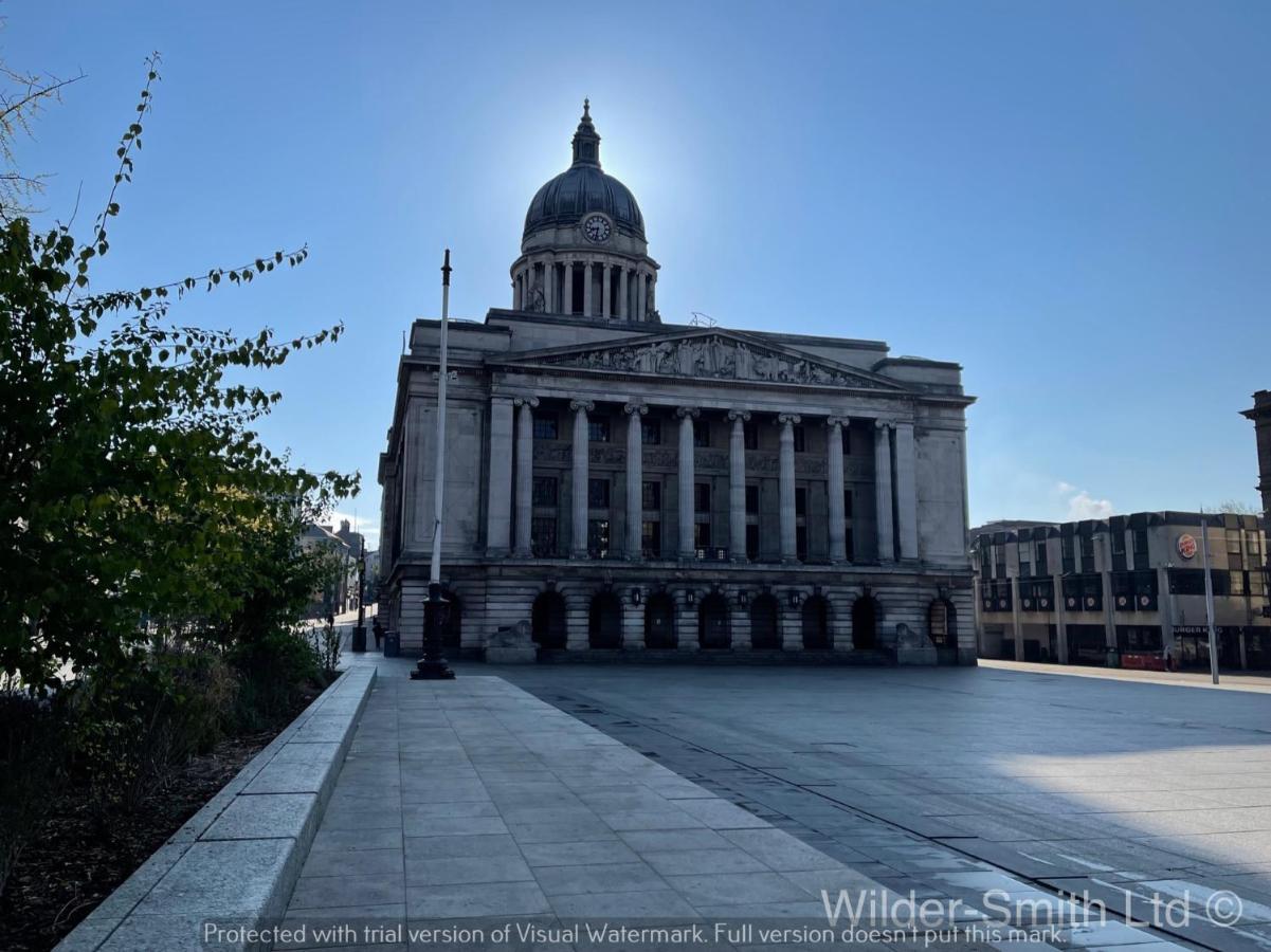 Stylish 2-Bed Luxury Apartment In Nottingham City Exterior photo
